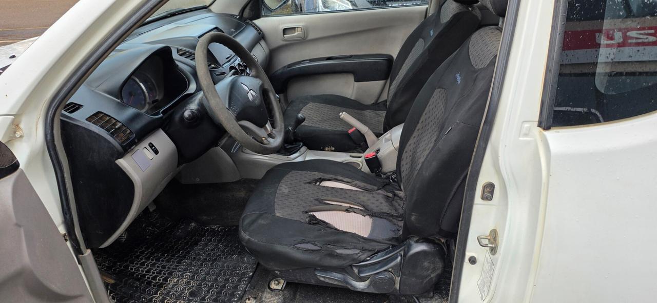Mitsubishi L200 2.5 DI-D/136CV Club Cab Intense