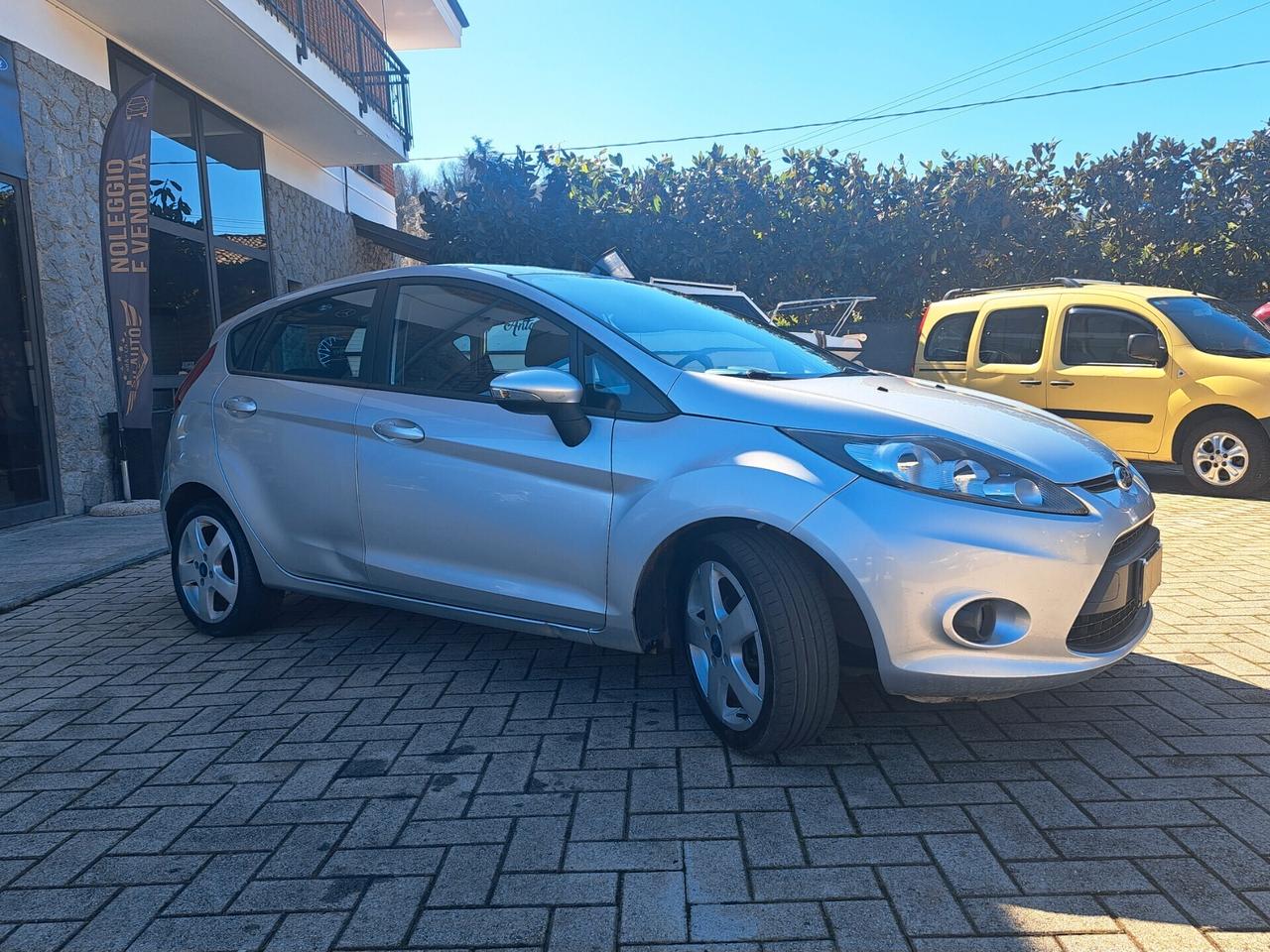 Ford Fiesta 1.4 / 68CV / OK NEOPATENTATI