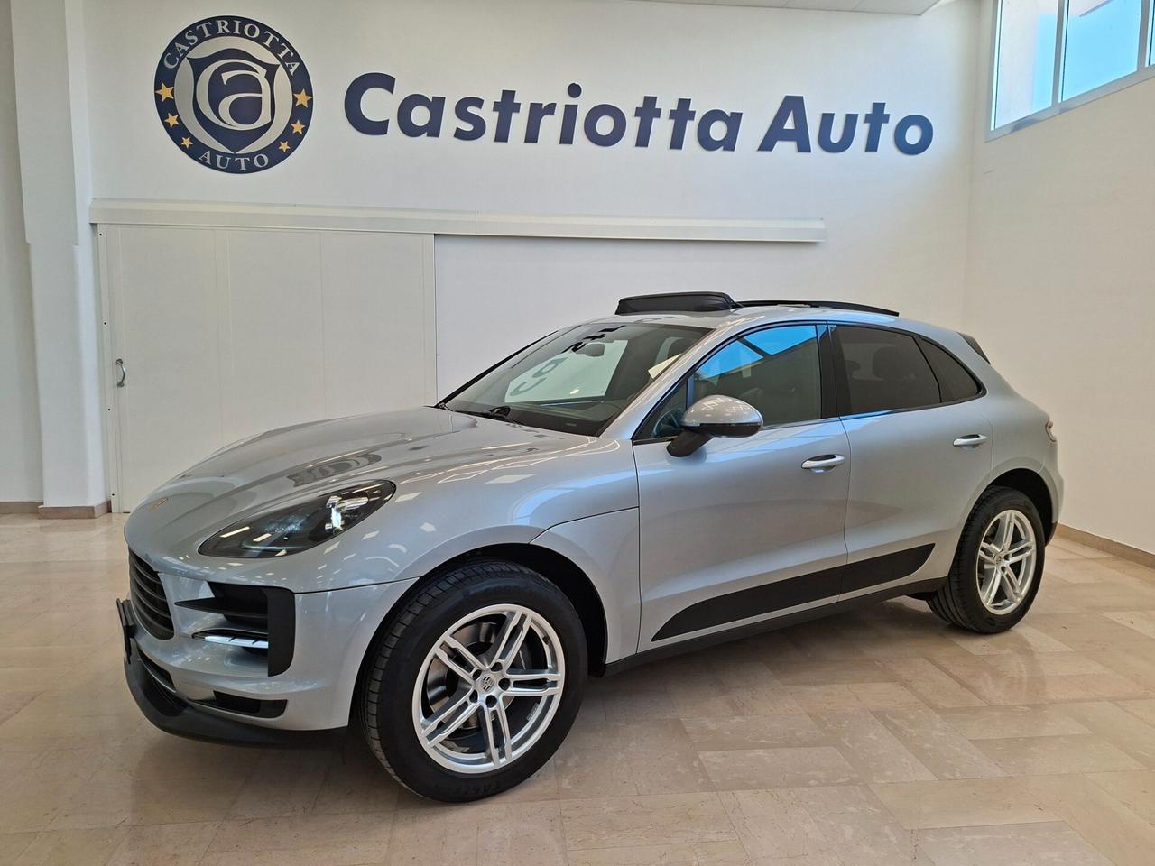 Porsche Macan 2.0 245CV PDK Tagliandata Porsche IVA ESPOSTA