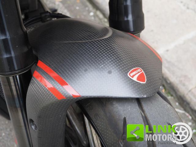 DUCATI Diavel Red Carbon