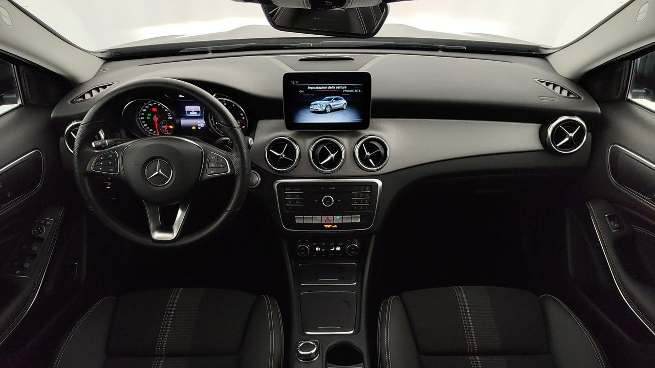 Mercedes-Benz GLA 250 Sport auto