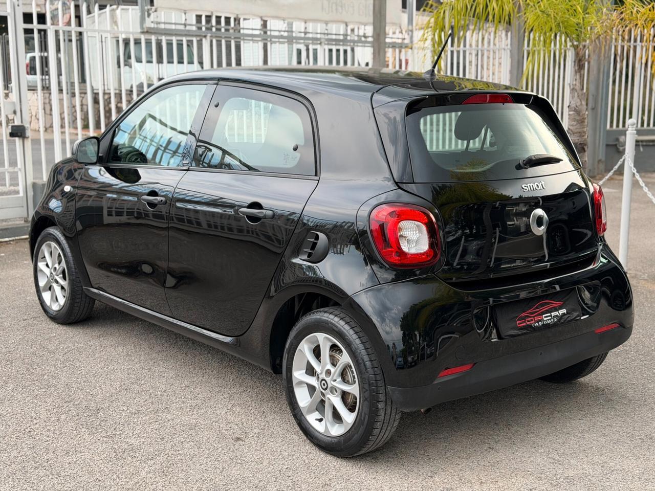 Smart ForFour 70 1.0 GPL Passion NAVI