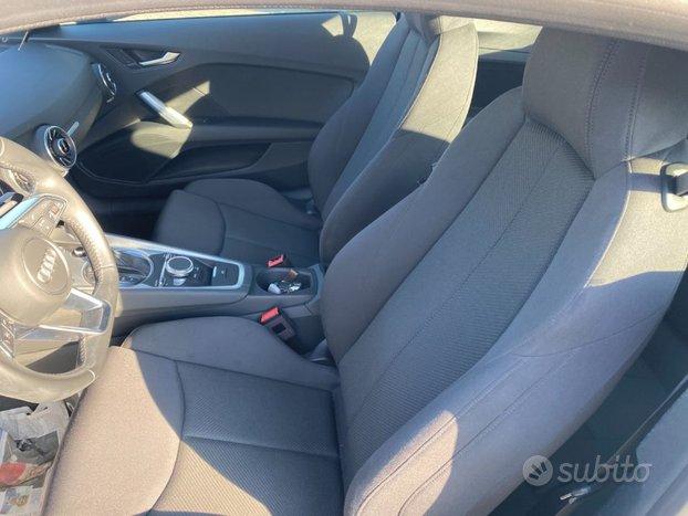 AUDI TT Coup 40 TFSI S tronic