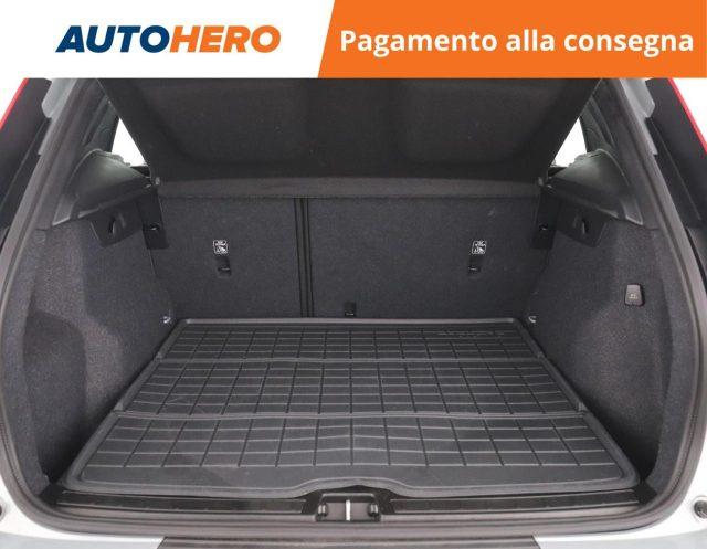 VOLVO XC40 B3 automatico Essential