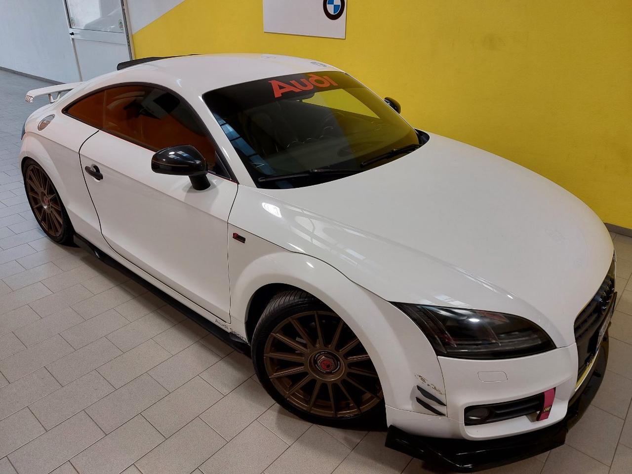 Audi TT Coupe 2.0 tfsi S-LINE