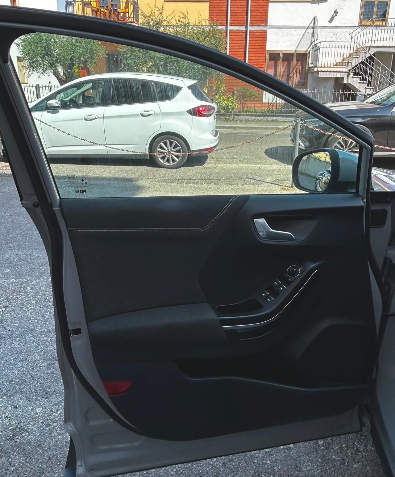 Ford Puma 1.0 ecobost TITANIUM