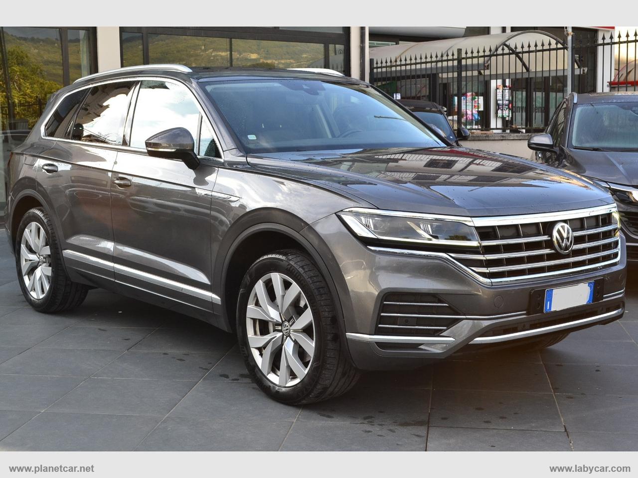 VOLKSWAGEN Touareg 3.0 TDI Advanced
