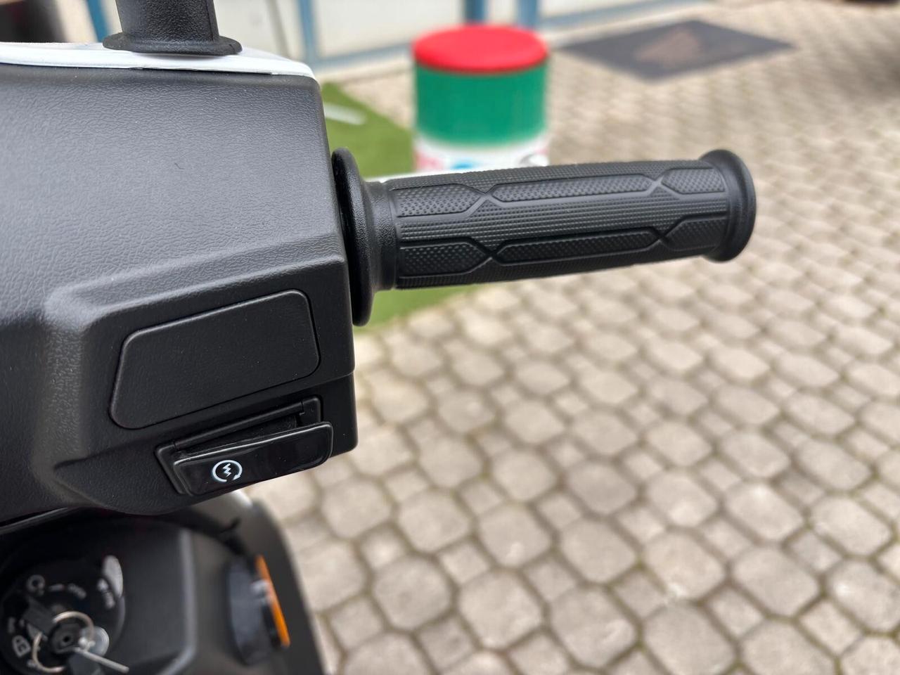 Sym Symphony 125 SR E5+ - NUOVO