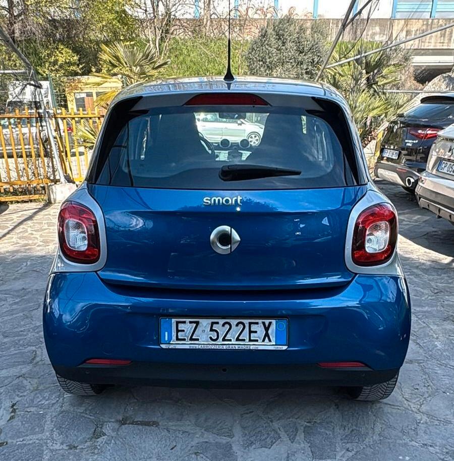 Smart ForFour 70 1.0 Passion