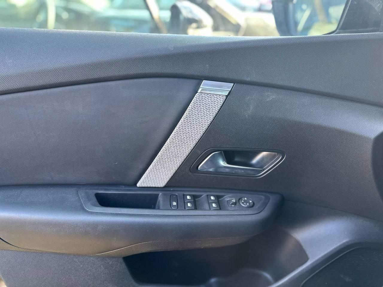 CITROEN C4 III 2021 - C4 1.2 puretech Shine s&s 130cv