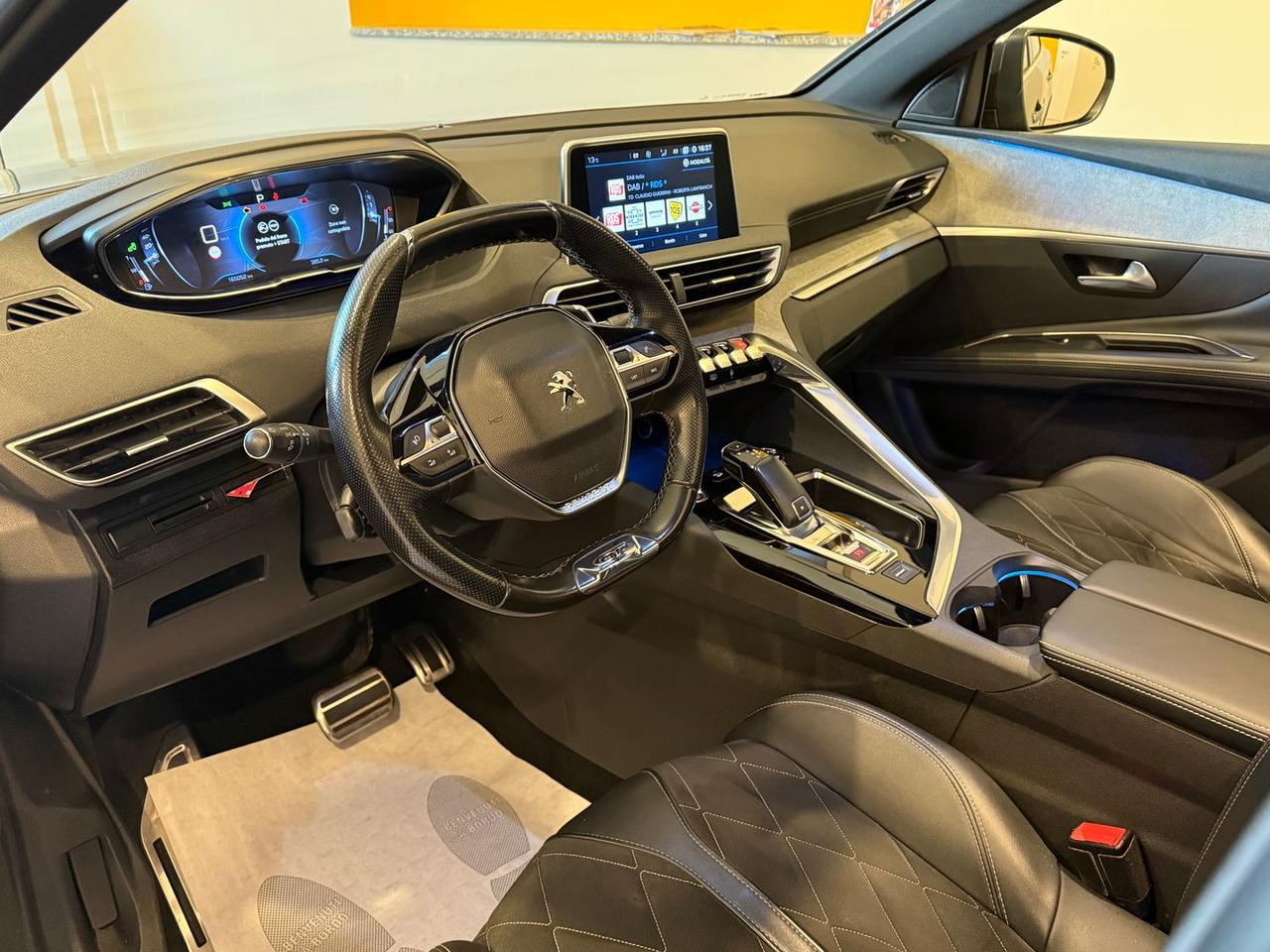 Peugeot 3008 GT 2.0 Blue HDI 180 #8652