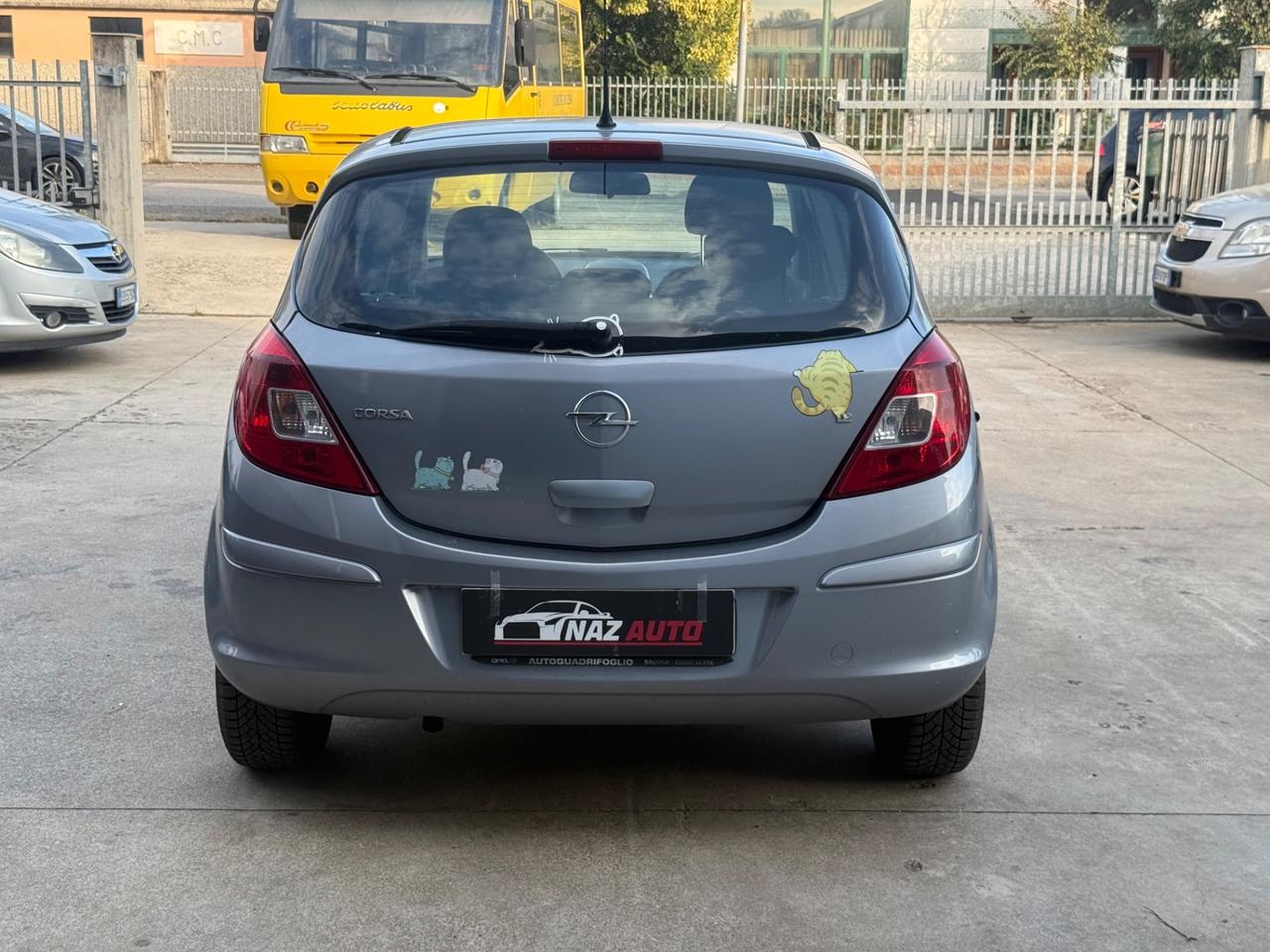 Opel Corsa 1.2 5 porte Cosmo