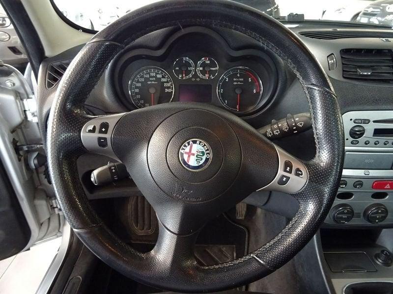 Alfa Romeo 147 147 1.9 JTD M-JET 16V 5 porte Dist.