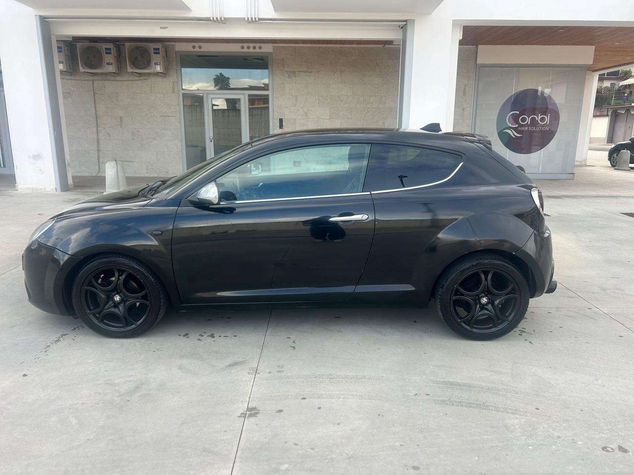 Alfa Romeo MiTo 1.3 JTDm 16V 90 CV Distinctive Sport Pack