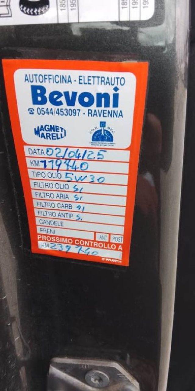 FORD Tourneo Courier 1.5 TDCI 75 CV Titanium