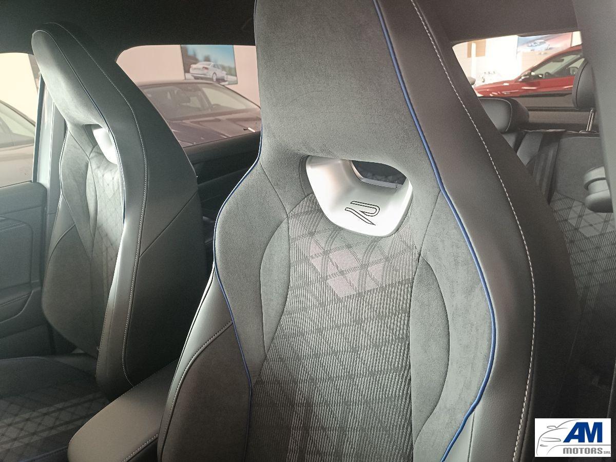 VOLKSWAGEN - Tiguan - 1.5 eTSI 150 CV EVO DSG R-Line