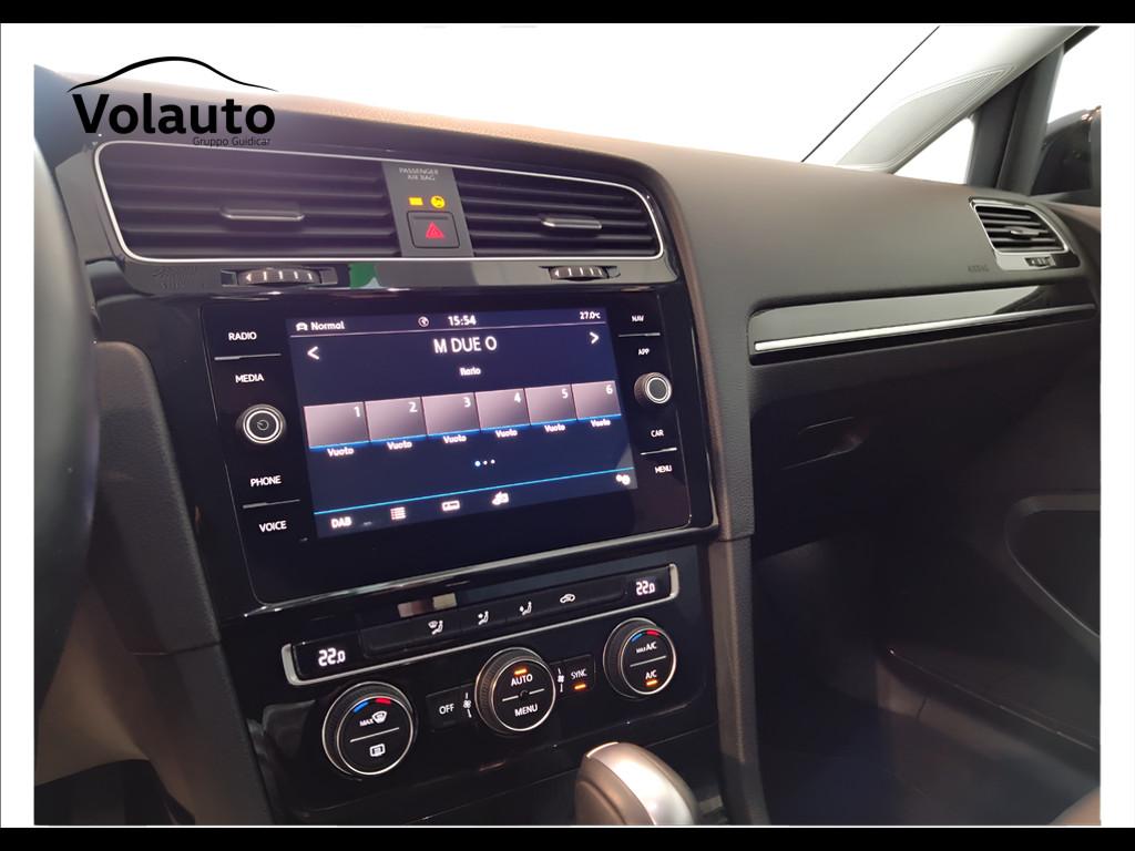VOLKSWAGEN Golf VII 2017 5p - Golf 5p 1.5 tsi Executive 150cv dsg