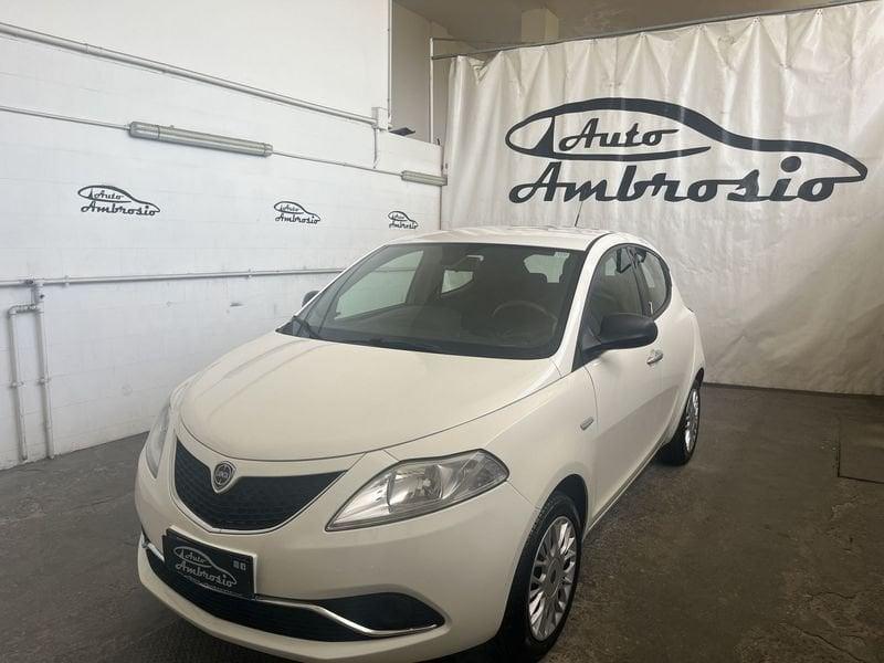 Lancia Ypsilon Ypsilon 1.2 Gold ecochic Gpl 69cv TUA DA 89,00 EURO AL MESE