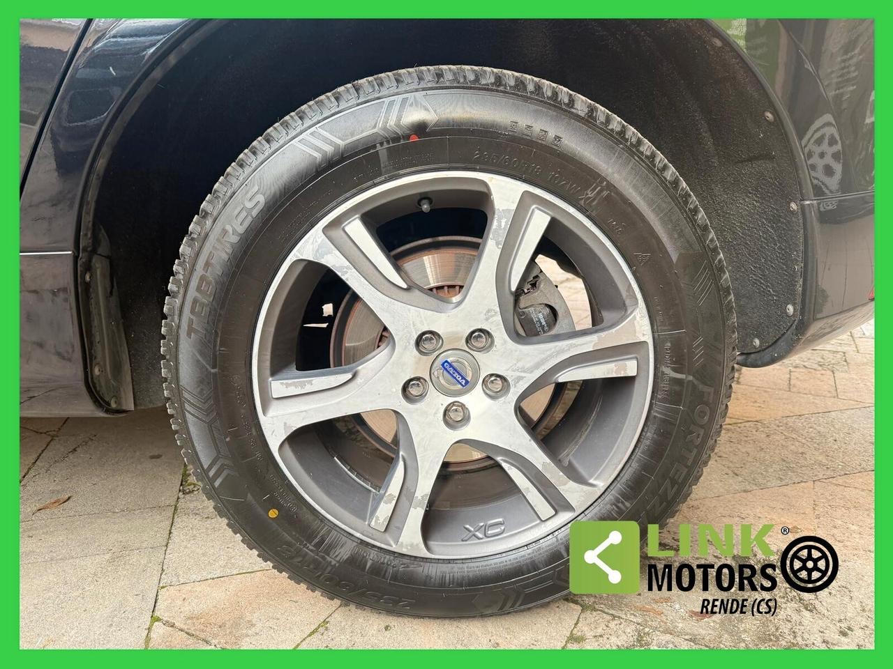 Volvo XC60 D4 180cv Geartronic Momentum 01/2014