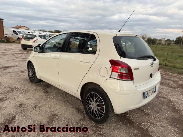 TOYOTA Yaris 1.3 5 porte Sol
