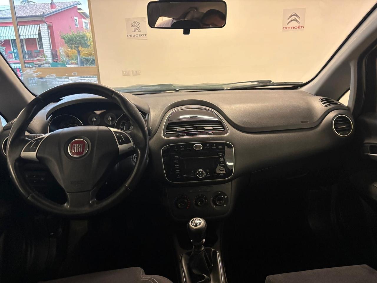FIAT PUNTO ANNO 2014 BZ METANO ADATTA NEOPATENTATI KM 200 MILA