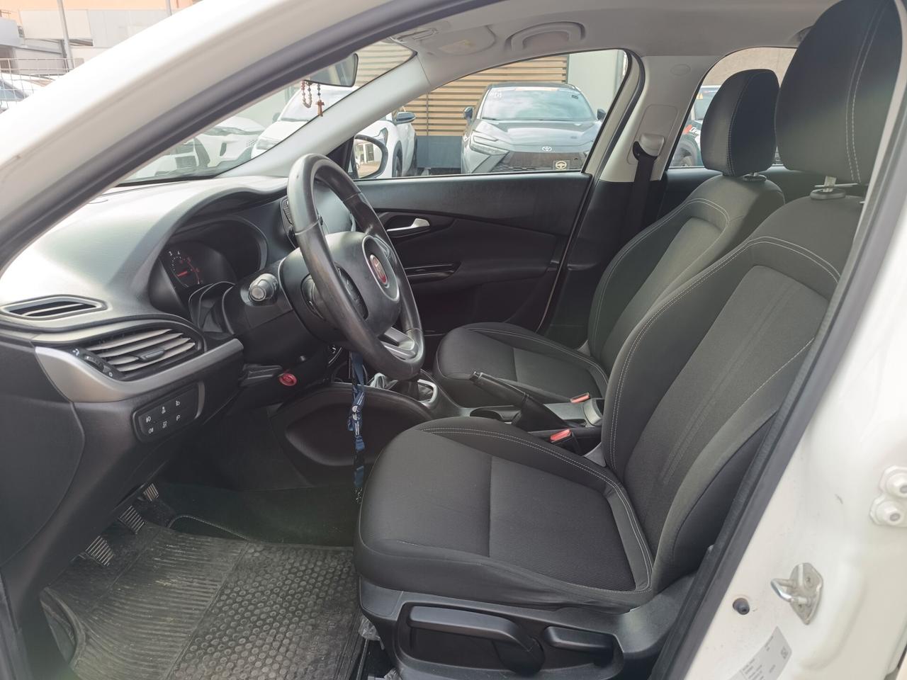 Fiat Tipo 1.3 Mjt S&S 5 porte Easy