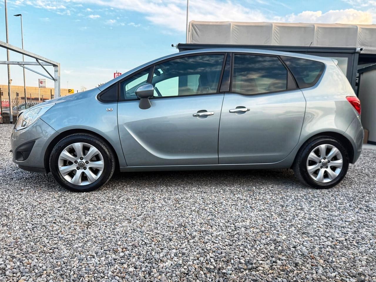 Opel Meriva 1.4 Turbo 120CV OK NEOPATENTATI
