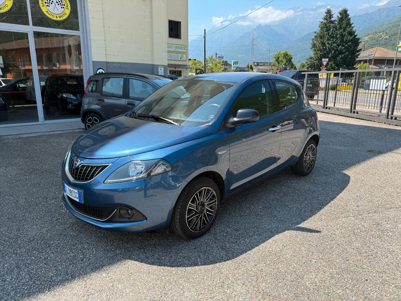 Lancia Ypsilon 1.0 FireFly 5 porte S&S Hybrid Gold
