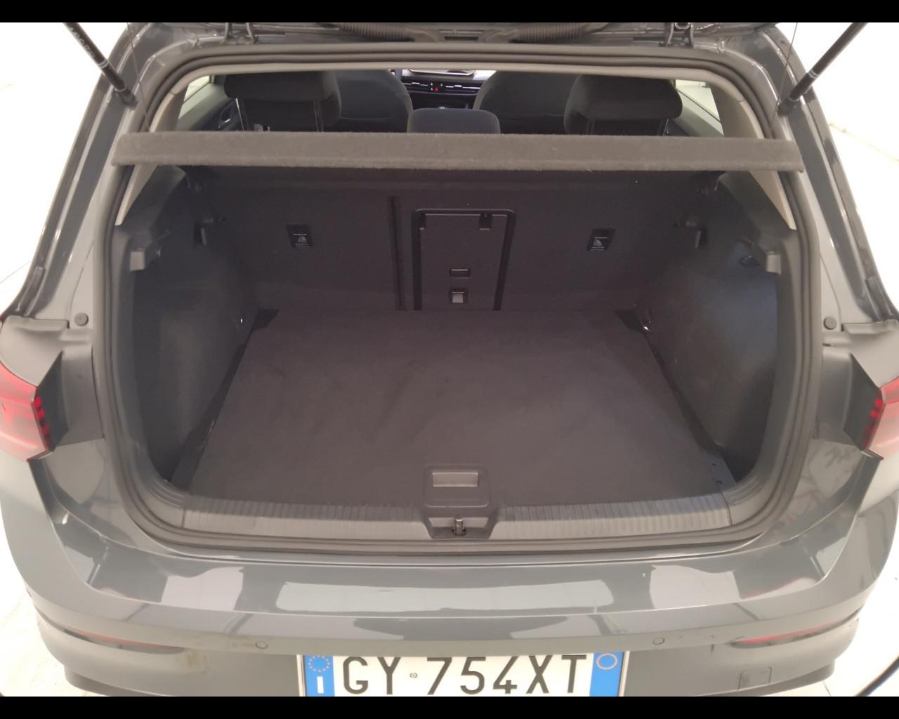 VOLKSWAGEN Golf VIII 2024 - Golf 2.0 tdi Life 115cv