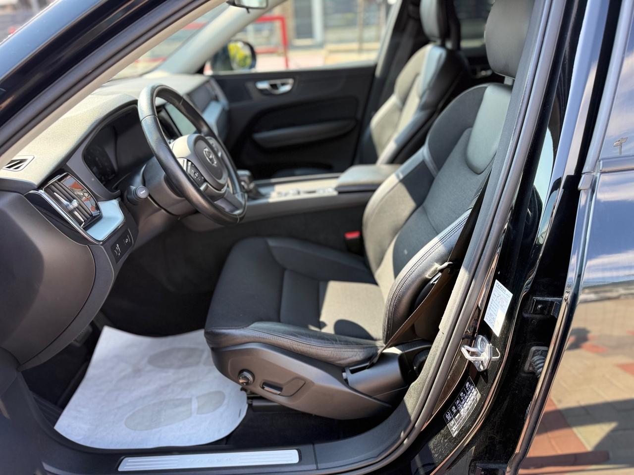Volvo XC 60 D4 AWD Geartronic Inscription