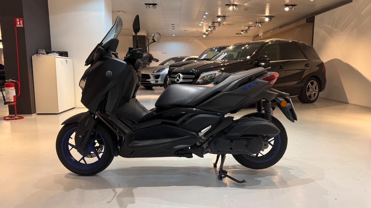 YAMAHA XMAX - 2024