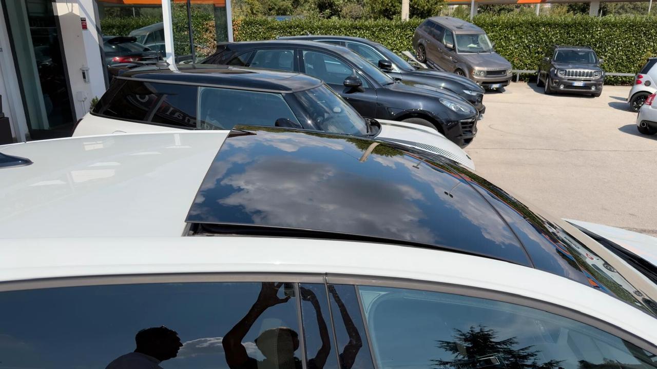 Volkswagen Golf 2.0 TDI DSG GTD/PRONTA CONSEGNA/PROMO/TETTO/IQ LIGHT/CERCHI 19/HEAD UP DISPLAY/FULL OPTIONAL/