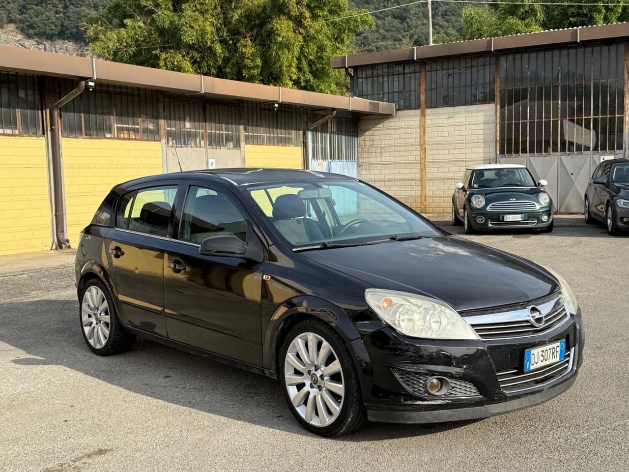 Opel Astra 1.7 CDTI 101CV 5 porte Cosmo