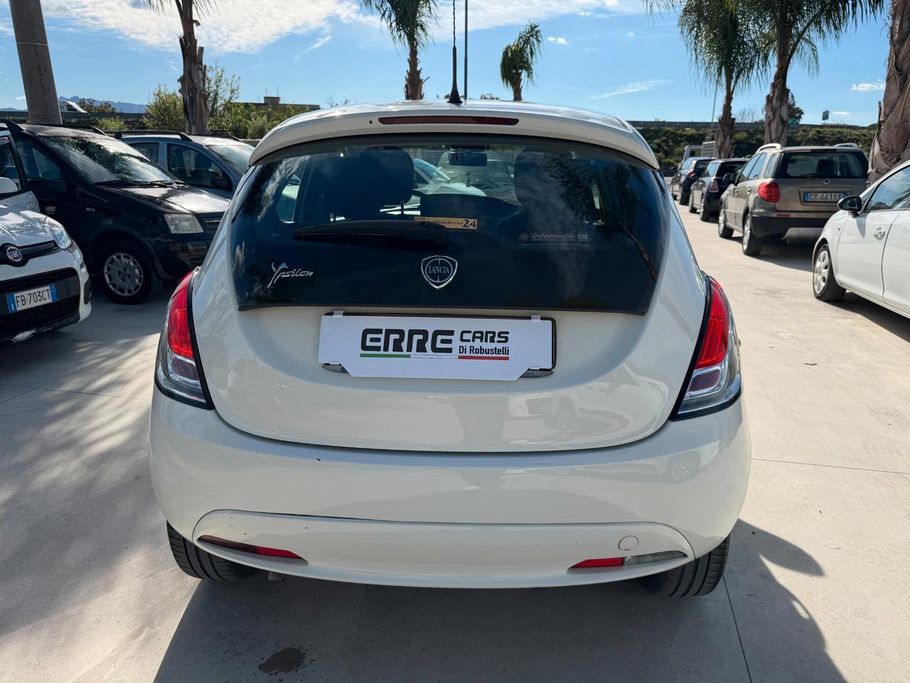 LANCIA YPSILON 2016 1.2 BENZINA/GPL 69 CV