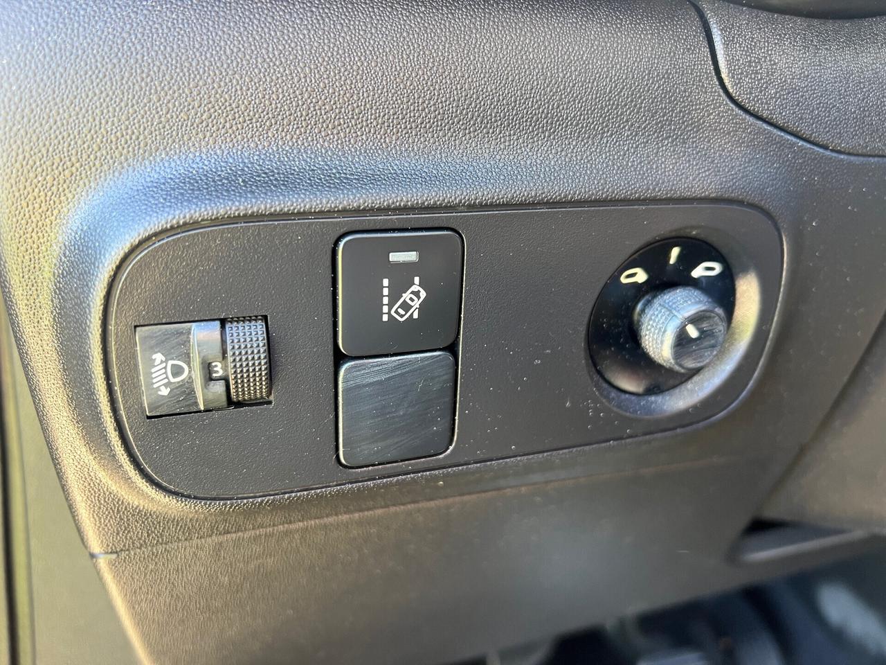 Citroen C3 1.2 PureTech 82CV Shine-2018"UNIPRO"