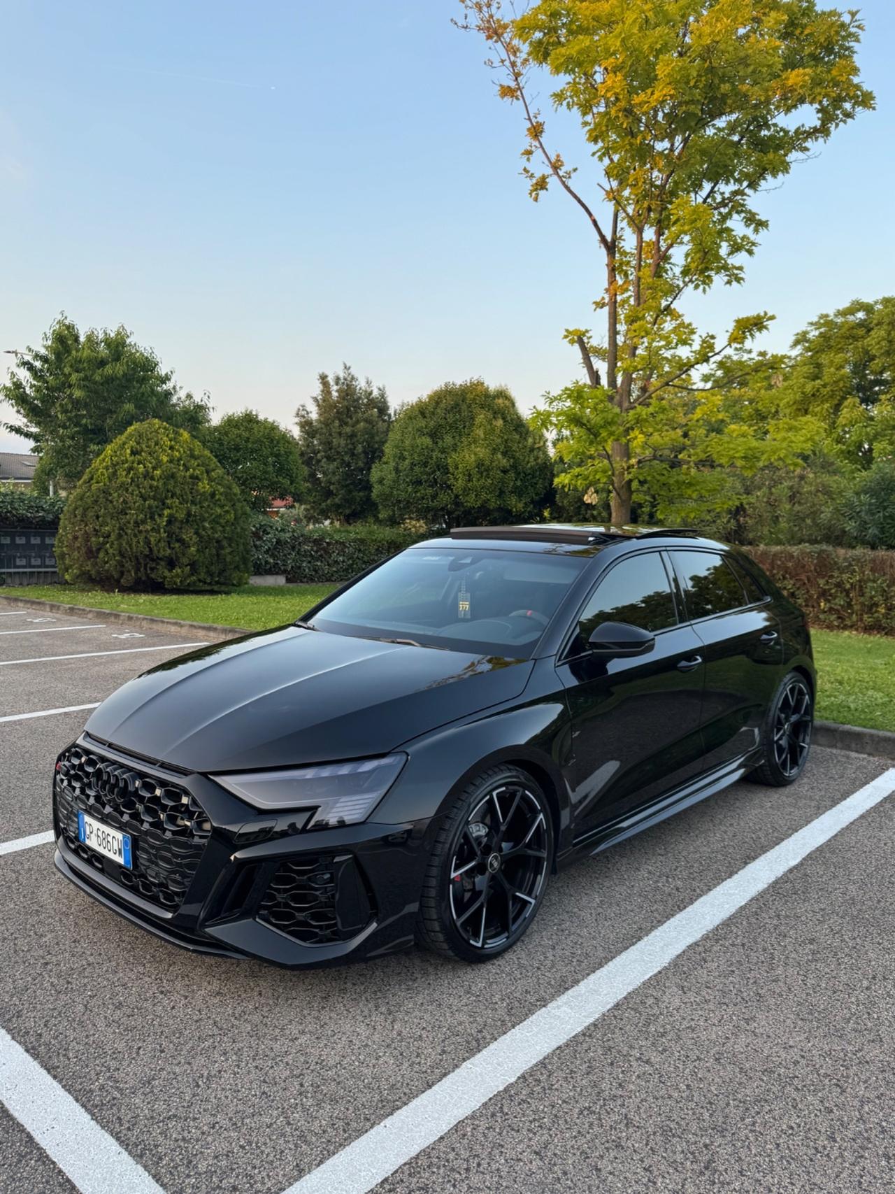 Audi A3 RS 3 Sedan TFSI quattro S tronic
