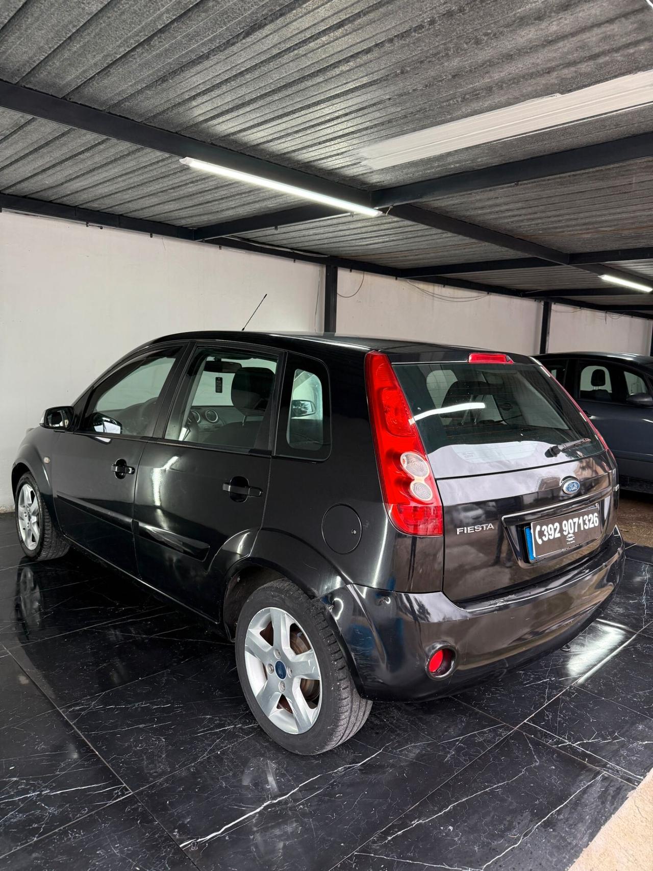 Ford Fiesta 1.4 TDCi 5p. Ghia