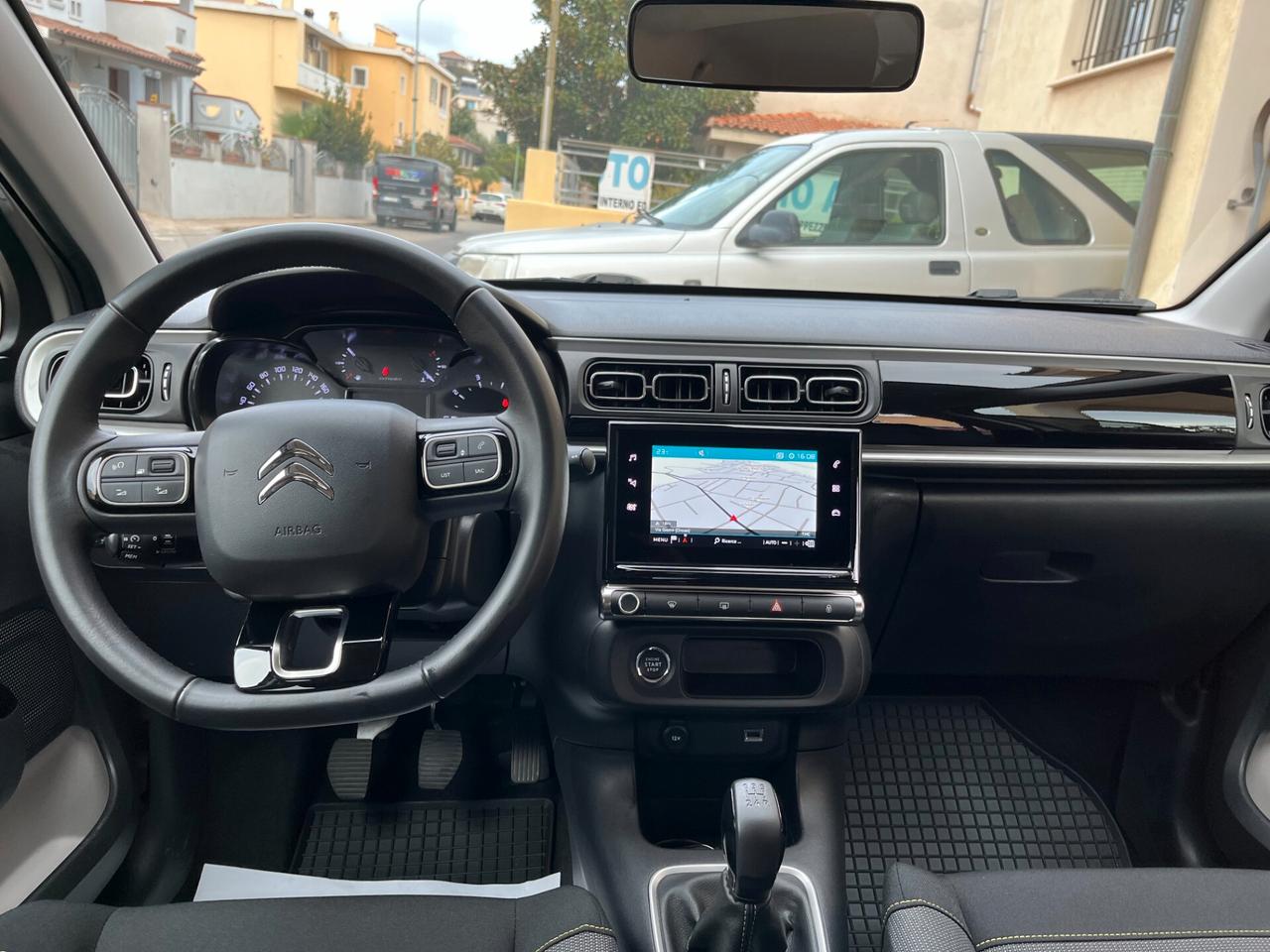 Citroen C3 SHINE 83cv*KEYLESS*NAVI*GARANZIA