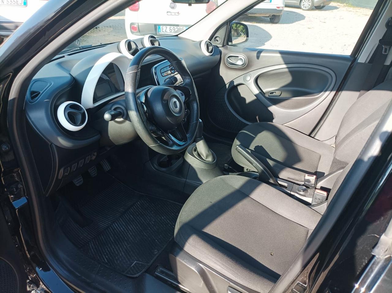 Smart ForTwo 1000 52 kW MHD coupé passion