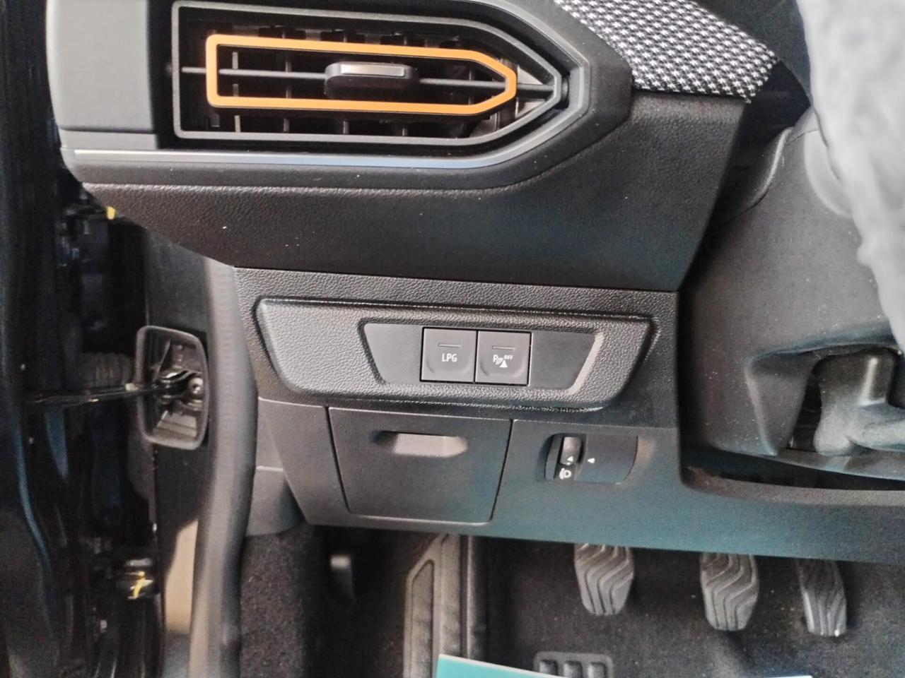 Dacia Sandero Stepway 1.0 TCe ECO-G Essential 67kw