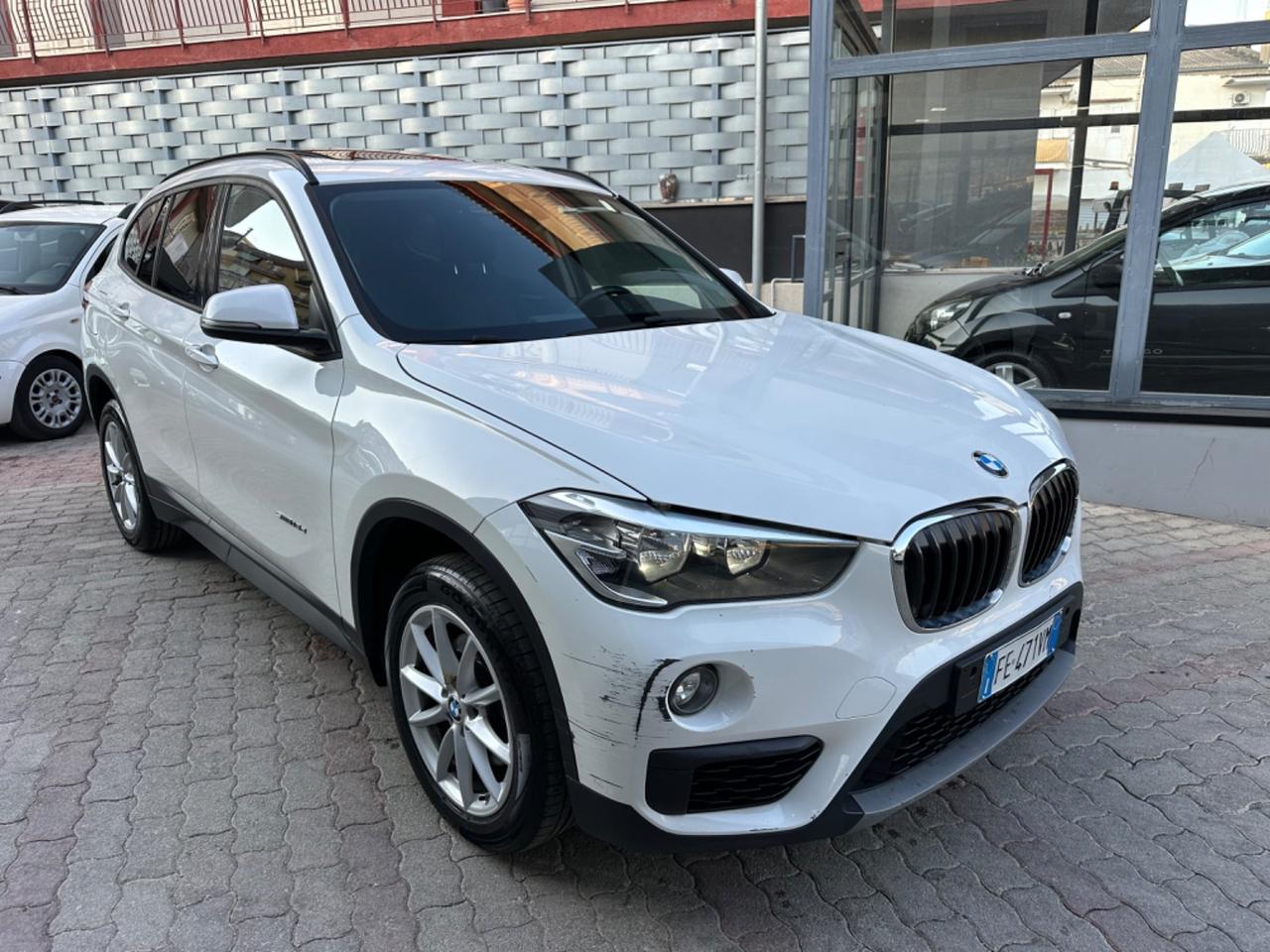 Bmw X1 sDrive18d Automatico Tetto Aprire 2016
