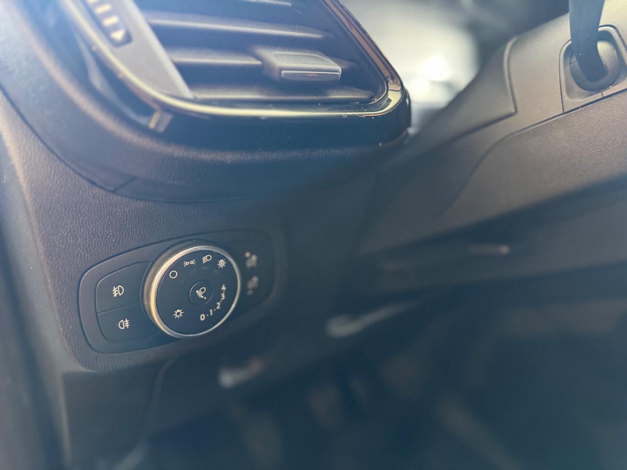 Ford Fiesta 1.5 TDCi 5 porte Vignale