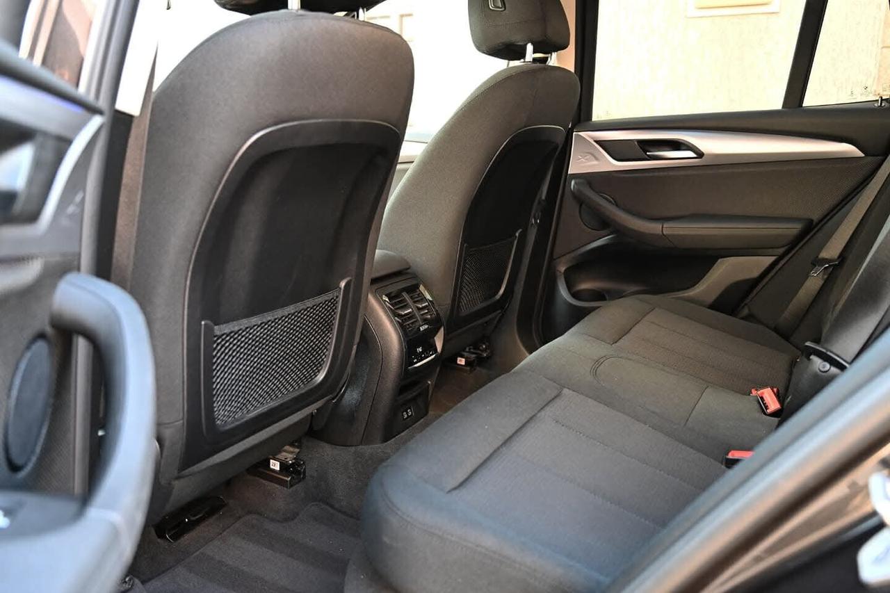 Bmw X3 xDrive20d Business Advantage