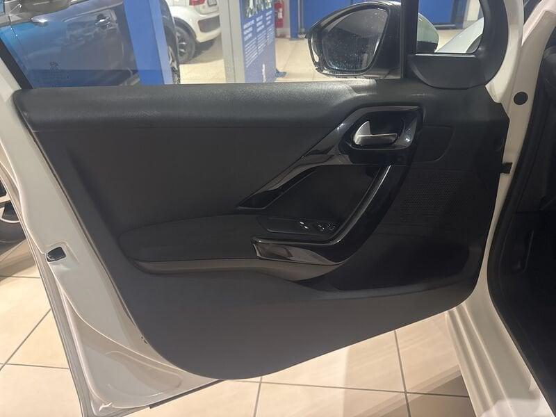 Peugeot 208 BlueHDi 100 S&S 5 porte Van Active 5.500 + IVA