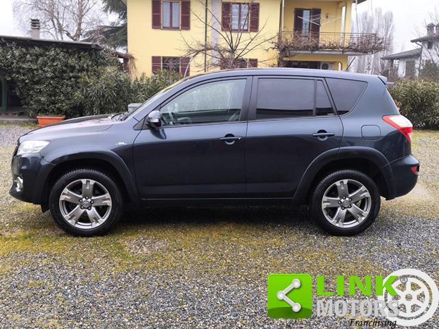 TOYOTA RAV 4 RAV4 Crossover 2.2 D-Cat A/T 150 CV Executive