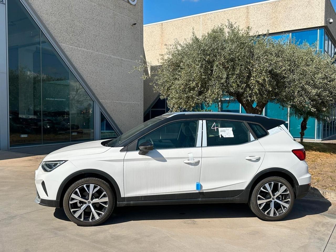 SEAT Arona 1.0 Xperience offerta T-Stock prezzo imperdibile