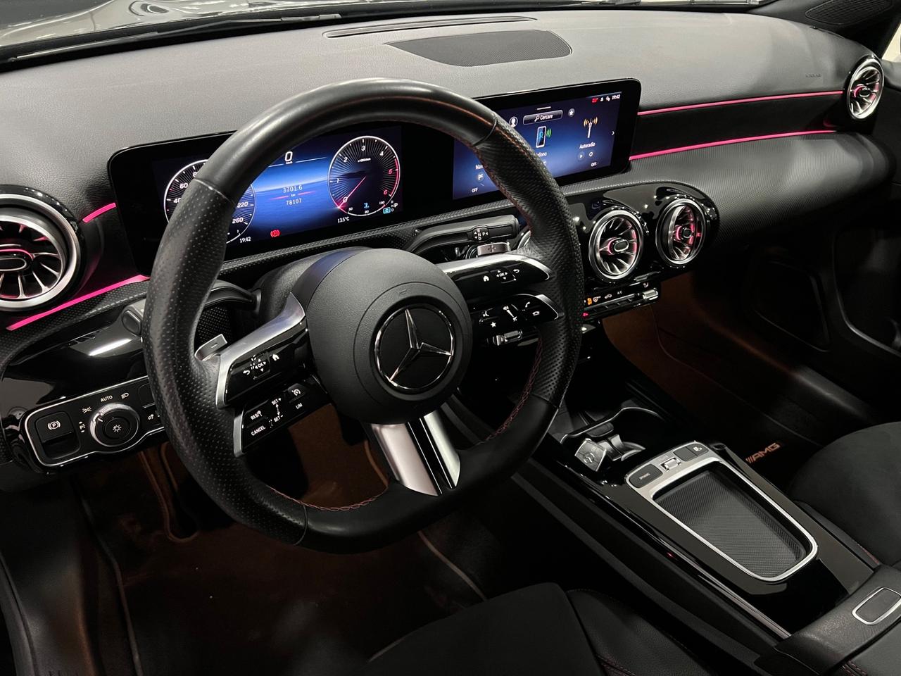 Mercedes Benz A200d Aut. AMG Line Premium 150 cv