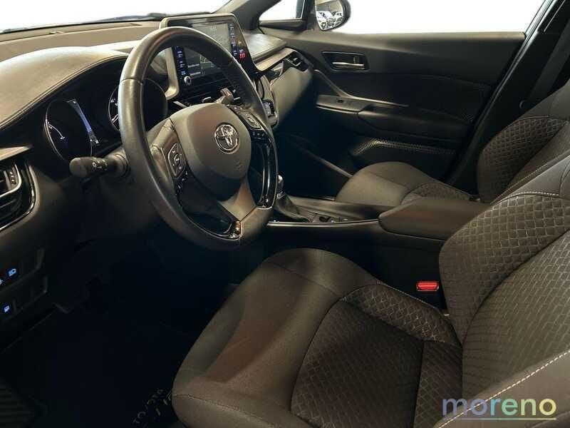 Toyota C-HR 1.8h Business e-cvt