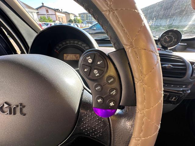 SMART ForTwo 800 smart DIESEL * PELLE * OK NEOPATENTATI AUTOMAT