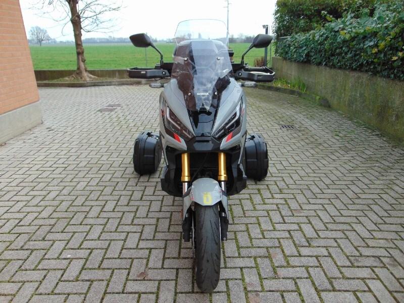 Honda X-ADV 750 ABS DCT